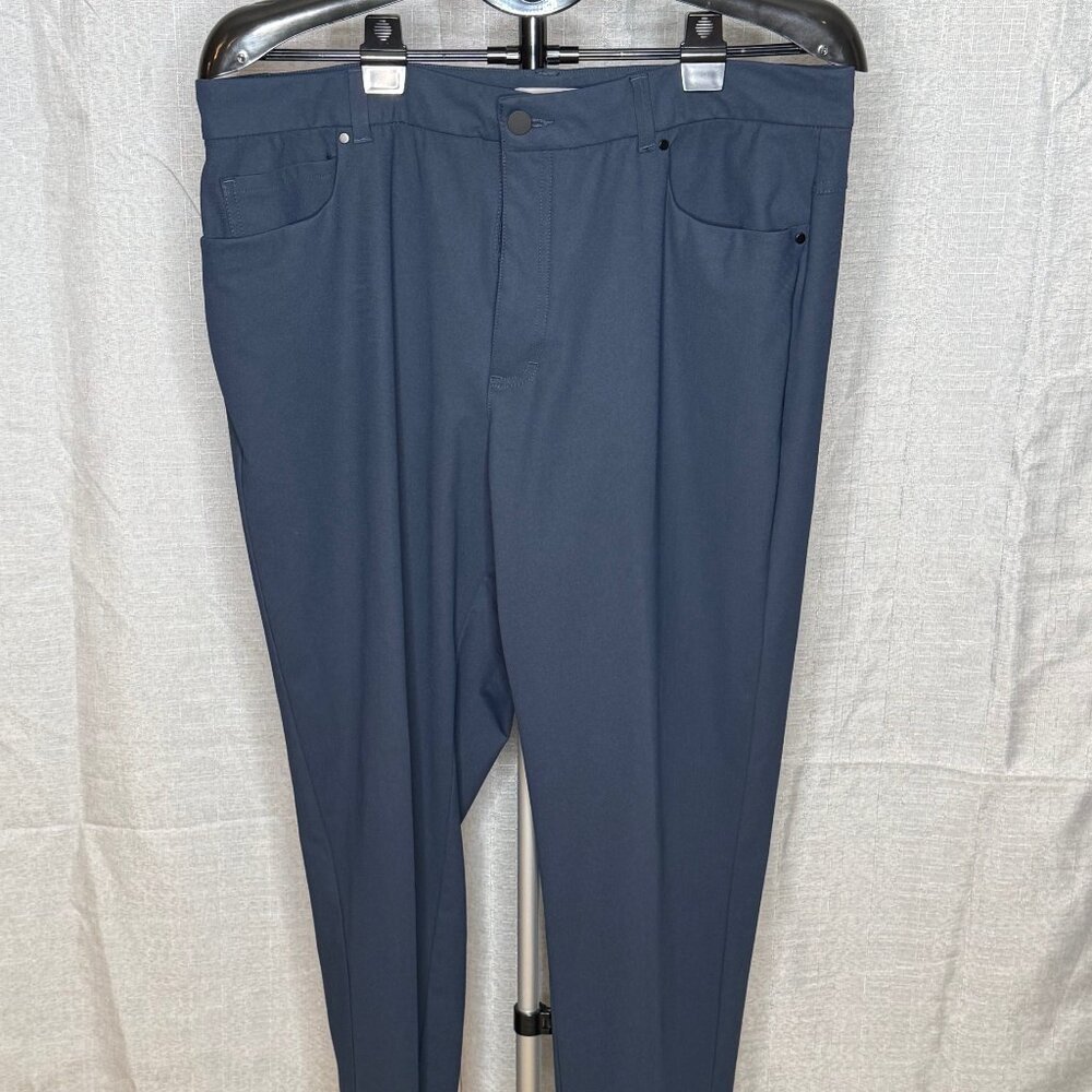 VRST - Men's - Limitless Steady Stretch Navy Blue Athletic Pants - Size 38 / 30